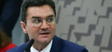 Incêndio foi contido; não há relatos de feridos nem problemas respiratórios, diz Celso Sabino