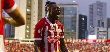 Hélio lamenta ausência de Paulo Sérgio e Sam na reapresentação do Náutico: "Não pode virar bagunça"