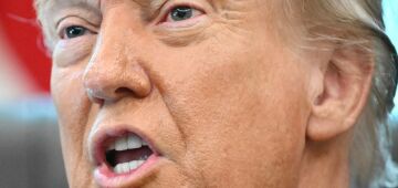 Tribunal considera tarifas de Trump inconstitucionais, mas as mantém em vigor por enquanto