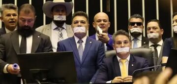 Conselho de Ética abre processo contra deputados envolvidos em motim