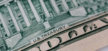 Dólar à vista abre em alta de 0,08%, a R$ 5,3235 e ganha fôlego com exterior