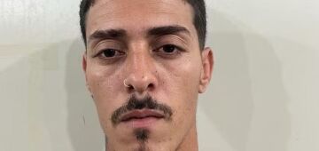 Homem é condenado a 25 anos por feminicídio de ex-companheira trans