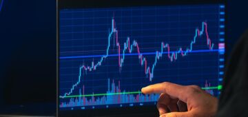 Ibovespa cai com NY, PIB acima do previsto e de olho em julgamento no STF