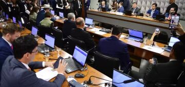 CPI do INSS ouve advogado responsável pelas primeiras denúncias sobre as fraudes no órgão