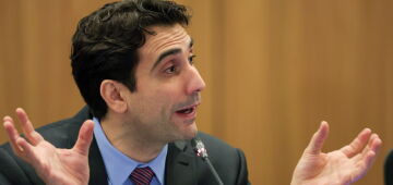 BC pretende deixar claro que tipo de transação deve ser bloqueada imediatamente, diz Galípolo