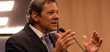 Lula: Haddad deve estar muito feliz, porque tudo o que ele disse que ia entregar foi entregue