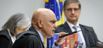 "Litigância de má-fé" e "julgamento psicológico": Moraes rebate e ironiza defesas