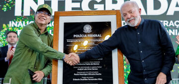 Na Amazônia, Lula e Petro rechaçam 'ameaças' à soberania latino-americana