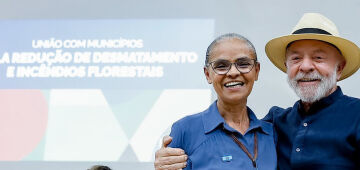 "Estamos preservando o que eles não preservaram", diz Lula na Amazônia