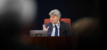 Advogado de Bolsonaro diz que Fux acolheu tese da defesa