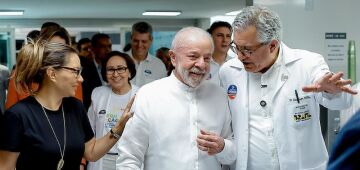 Lula participa de ação do SUS e defende "mutirões de um mês" para reduzir filas