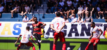 Sport: com lesão no joelho, Victor Hugo passará por cirurgia e para por nove meses