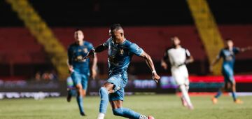 Por indisciplina, Sport pune Léo Pereira e atacante não encara o Internacional