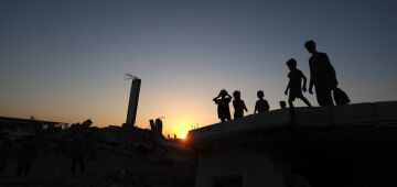 Israel quer criar "zona humanitária" para habitantes que fogem da Cidade de Gaza