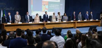 Marina Silva defende parcerias para sucesso na governança climática