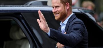 Príncipe Harry visita rei Charles III pela primeira vez desde 2024