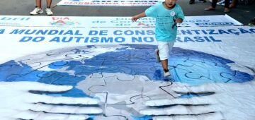 Autismo: nova linha de cuidado pede teste a partir dos 16 meses