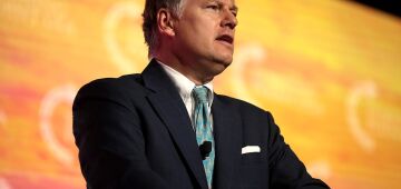 Landau aceita falar com Alckmin, mas tônica tem de ser "política", diz presidente da CNI