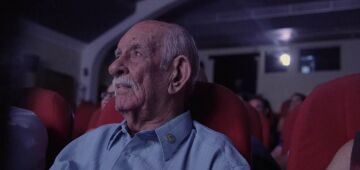 "Seu Cavalcanti": Leonardo Lacca, diretor assistente de "O Agente Secreto", faz filme sobre o avô