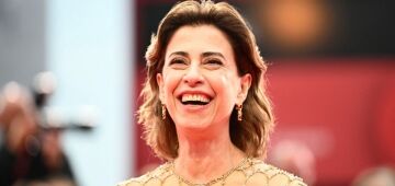 Ator premiado no Festival de Veneza tieta Fernanda Torres: "uma atriz que me encantou"
