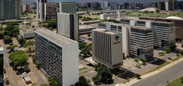 CGU abre 40 processos sobre descontos ilegais em pensões do INSS