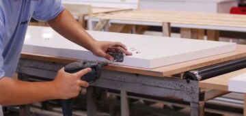 Tarifaço: empresas exportadoras de madeira já demitiram 4 mil funcionários, calcula associação