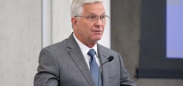 Fed se manterá independente, afirma alto funcionário crítico de Powell