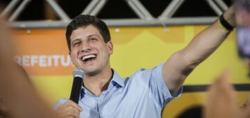 Após voto favorável do partido, João Campos se diz contra PEC da Blindagem