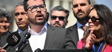 Paulo Figueiredo diz que ministro Fux "honra a toga"