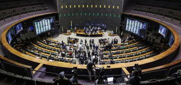 Câmara aprova projeto de Sergio Moro que criminaliza planejamento de ataques a agentes públicos