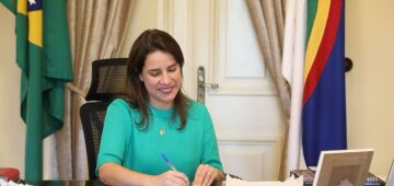 Governadora Raquel Lyra sanciona operação de crédito de R$ 1,5 bilhão