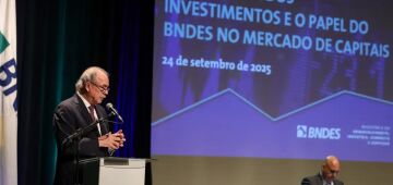 Mercadante: Brasil precisa criar o BIC [Brasil, Indonésia e Congo] por florestas tropicais