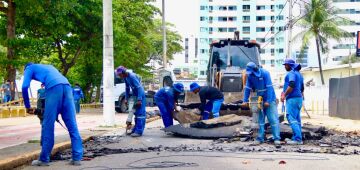 Olinda: obra de requalificação da orla interdita trecho de avenida por 20 dias; confira desvios