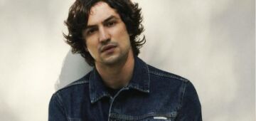 Gabriel Leone prepara álbum com repertório emocional