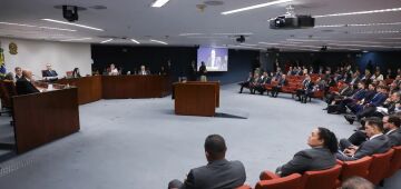 Anotações em agenda já são início de execução do golpe, diz Moraes