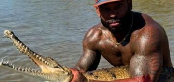 Austrália investiga influenciador americano por lutar com crocodilos