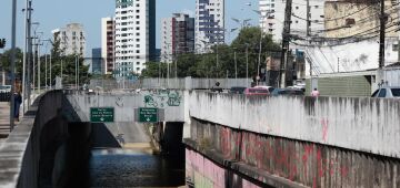 Túnel da Abolição amanhece alagado pelo segundo dia consecutivo