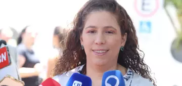 Ministra Esther Dweck aposta em queda da abstenção no CNU