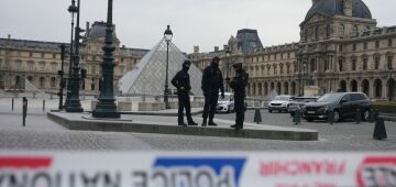 Presidente do Louvre se compromete a modernizar o museu