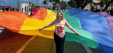 Liana Cirne pauta voto de aplauso à Parada da Diversidade na Câmara do Recife