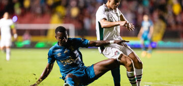 Sport marca no fim e fica no empate com Fluminense na Ilha do Retiro