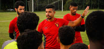 Sport anuncia Guilherme Oliveira como novo técnico do sub-13