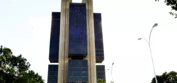 Governo regulamenta linha de crédito de R$ 6 bi para troca de caminhões antigos por mais novos