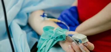 Metanol: SUS recebe doação de 11,5 mil frascos de etanol farmacêutico, antídoto usado em intoxicação