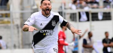 Santa Cruz mira contratação do meia Élvis, da Ponte Preta