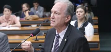 Motta prometeu avaliar urgência de PL do devedor contumaz, diz Emerson Kapaz