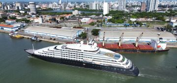 Temporada de cruzeiros deve trazer mais de 30 mil turistas a Pernambuco