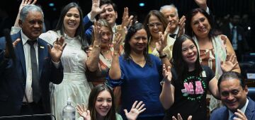 Projeto da deputada Iza Arruda sobre comunicação aumentativa é aprovado no Senado