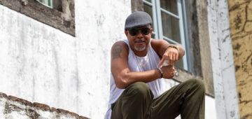 Zé Brown integra o debate do Rec'n'Play sobre música e resistência nas periferias