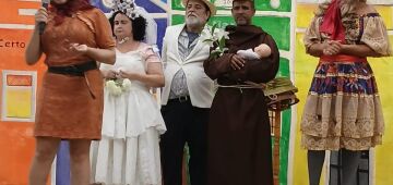 Peça "Maria é a Mulher" leva debate sobre violência contra a mulher às escolas